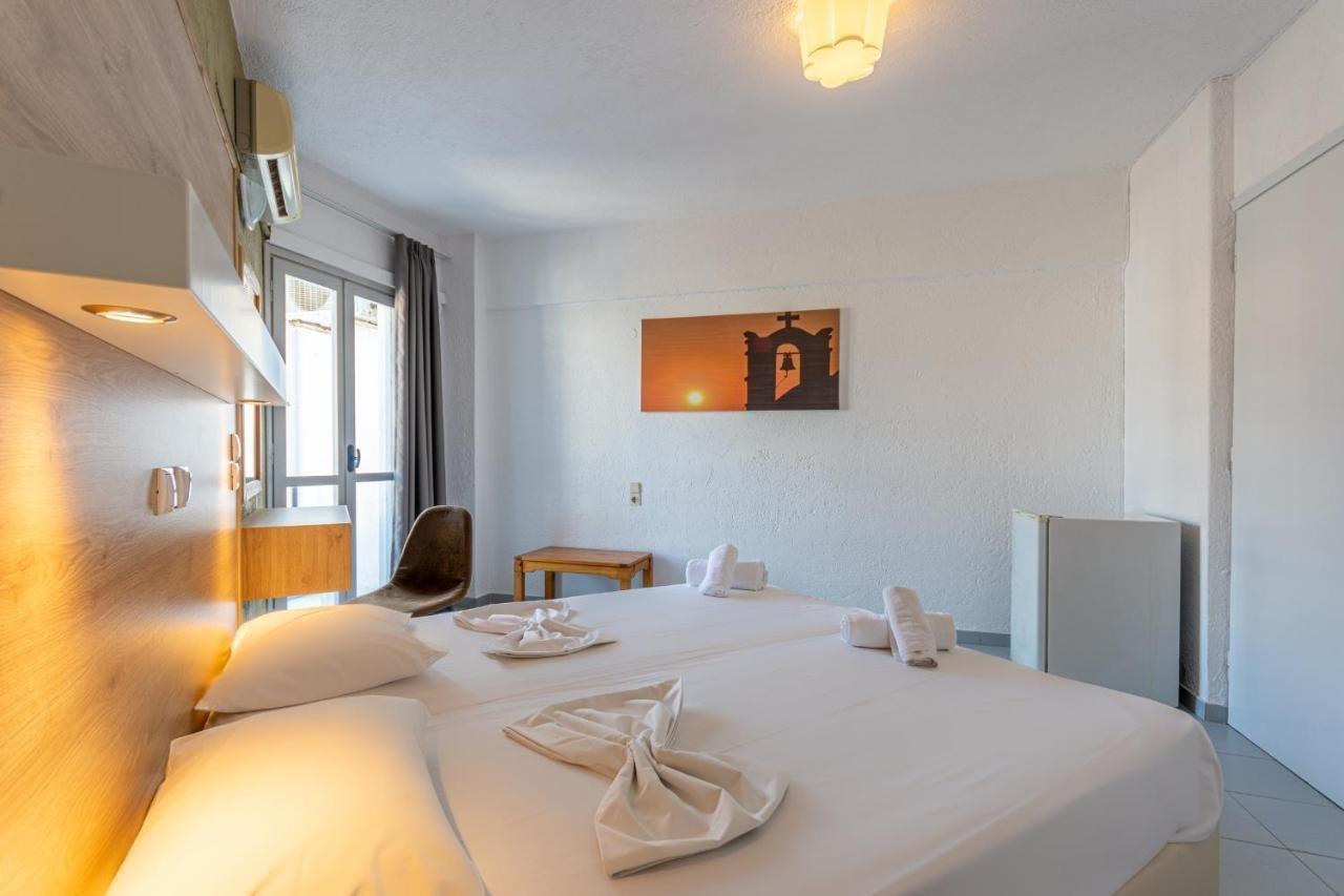 Simple Blue Hotel